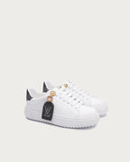 SKU003-01_white-black-denim2.webp