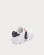 SKU003-01_white-black-denim3.webp